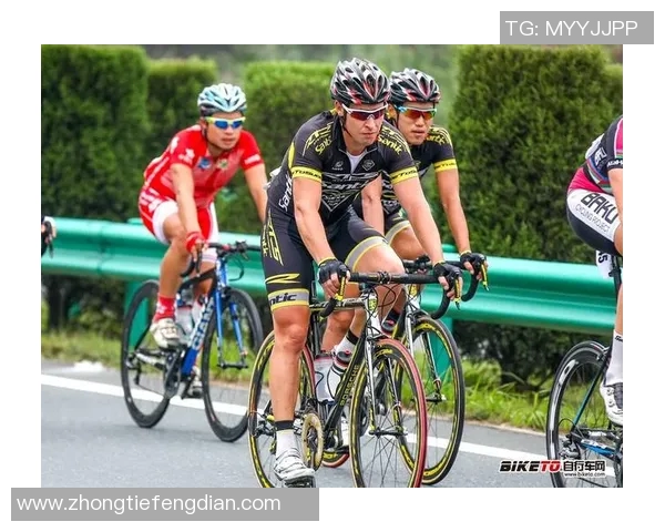 川崎与浦和激战正酣精彩直播全程回顾与赛后分析 川崎与浦和激战正酣精彩直播全程回顾与赛后分析