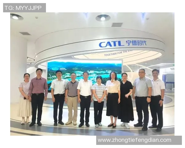 钟诚：在时代变革中追寻创新与责任的年轻力量