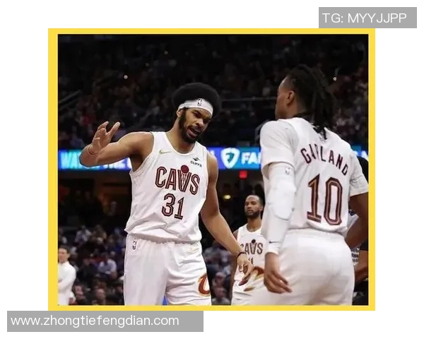 骑士与雷霆精彩对决录像回放分析及比赛亮点回顾 骑士与雷霆精彩对决录像回放分析及比赛亮点回顾