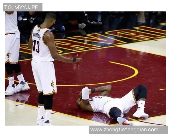 勇士与骑士激战第3场争夺总冠军的关键时刻与精彩瞬间回顾