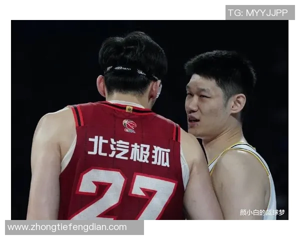 广东对阵广厦篮球赛精彩直播全程回顾与赛后分析 广东对阵广厦篮球赛精彩直播全程回顾与赛后分析